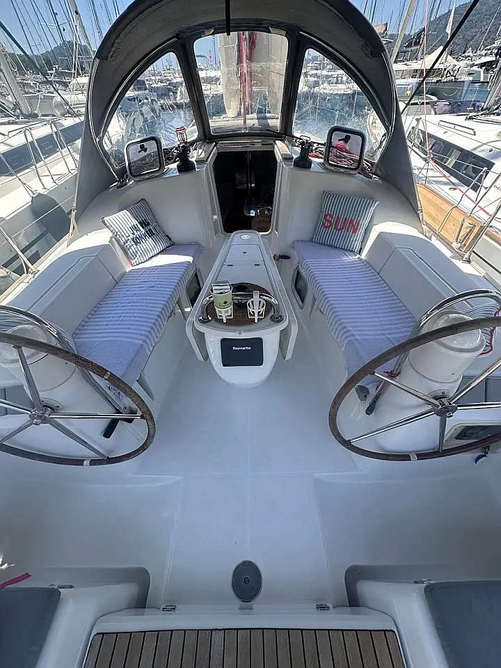 Sun Odyssey 39i - 