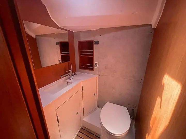 Bavaria C42 (3 cab.) - 