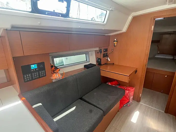 Bavaria C42 (3 cab.) - 