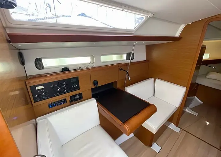 Sun Odyssey 419 (3 cab.) - 