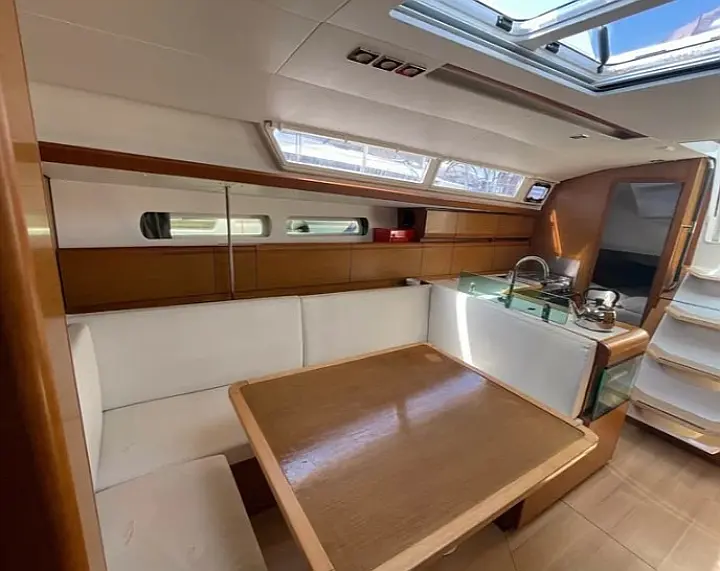 Sun Odyssey 419 (3 cab.) - 