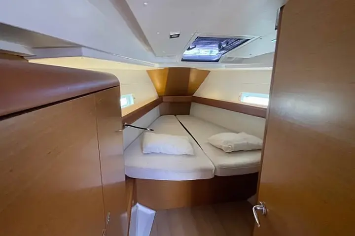 Sun Odyssey 419 (3 cab.) - 