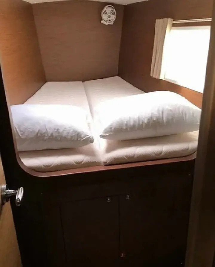 Lagoon 380 (4 cab.) - 
