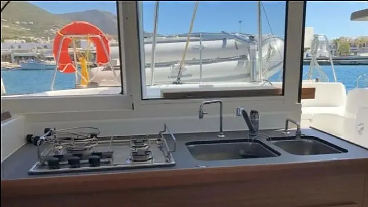 Lagoon 380 (4 cab.) - 