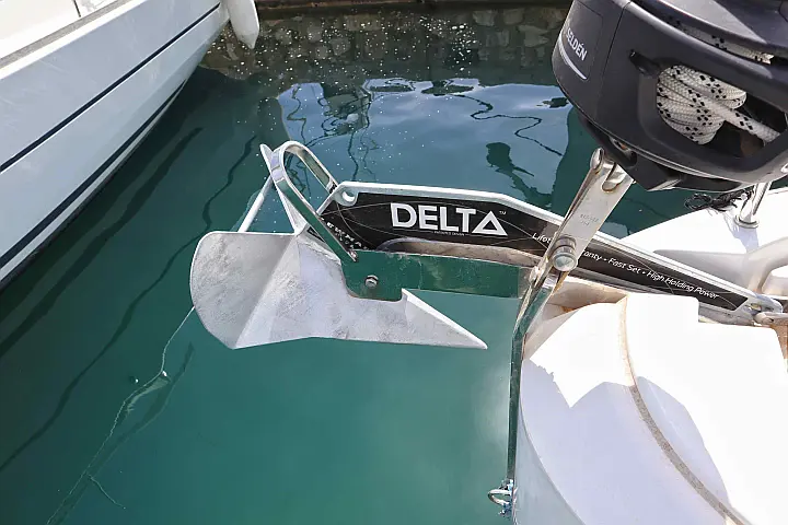 Bavaria C42 (3 cab.) - 