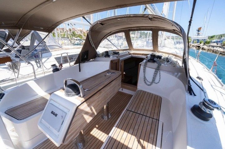 Bavaria Cruiser 37 (2 cab.) - 