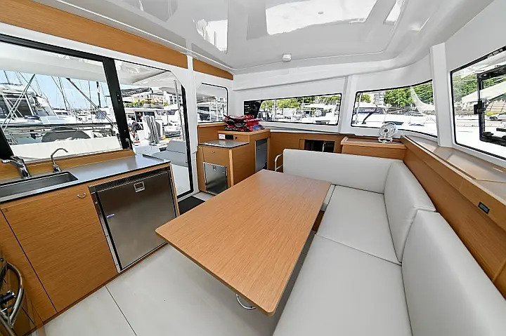 Excess 11 (6 cab.) - 