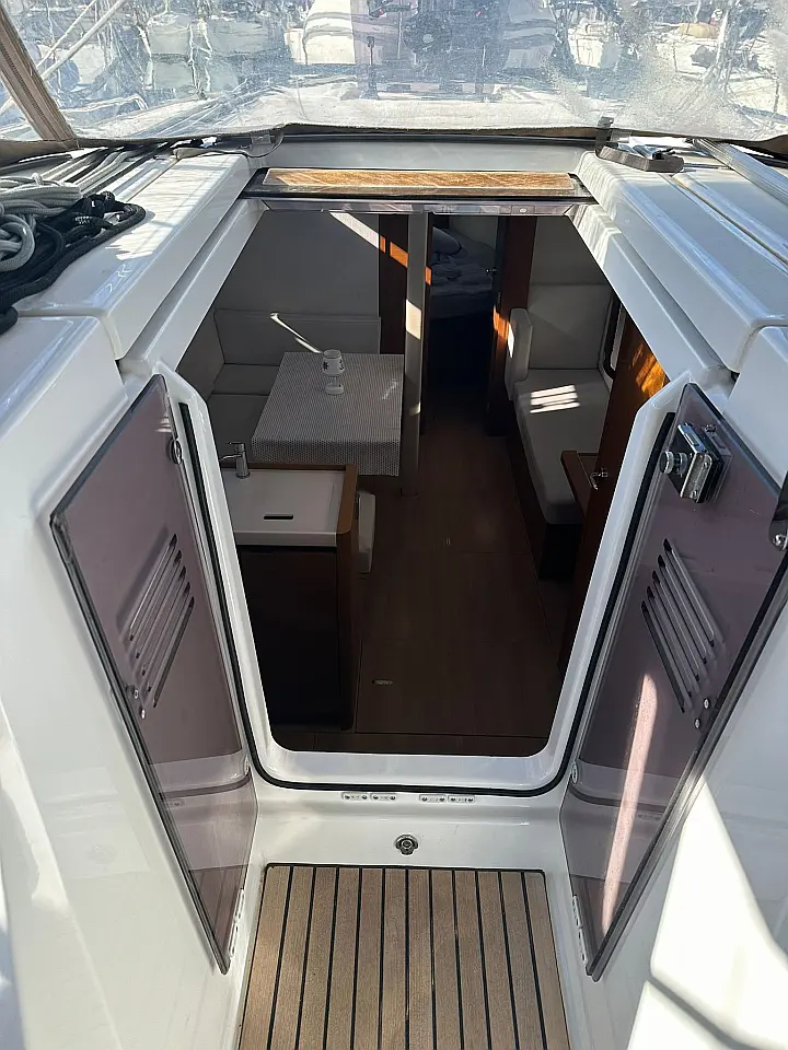 Sun Odyssey 380 - 