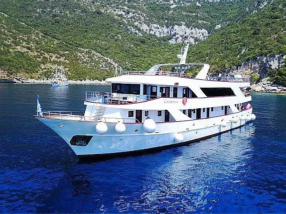 Motoryacht