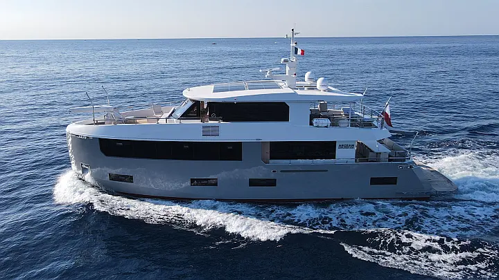 Aegean Explorer M26 - 