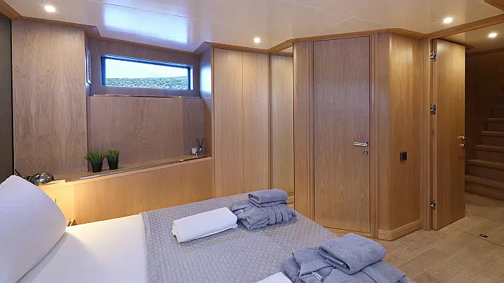 Aegean Explorer M26 - 