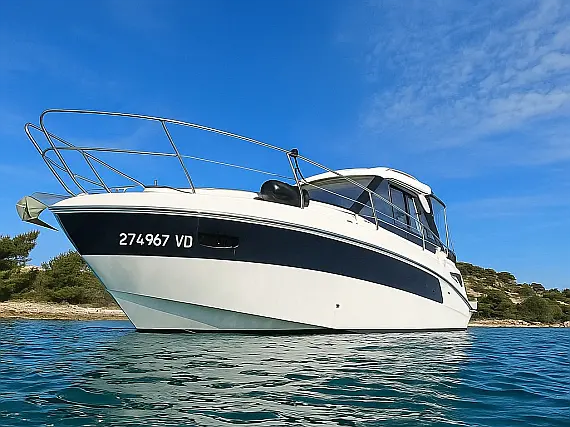 Bavaria S33 HT