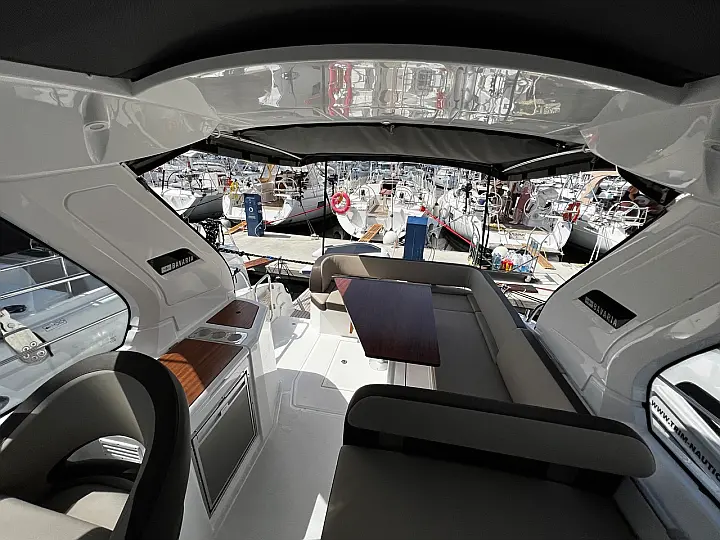 Bavaria S33 HT - 