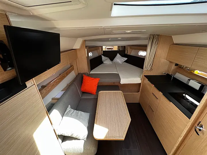 Bavaria S33 HT - 