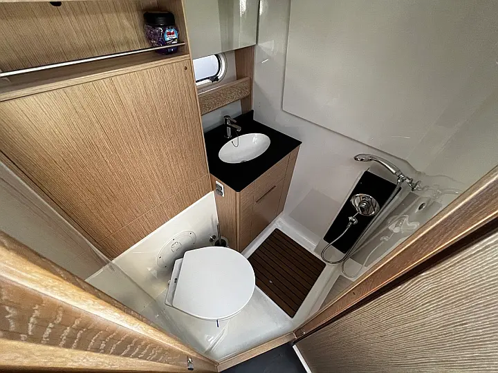 Bavaria S33 HT - 