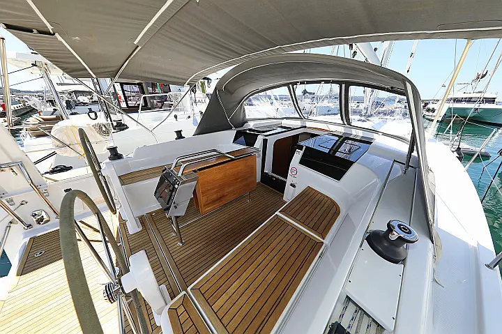 Hanse 418 - 