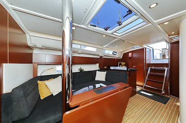 Hanse 418 - 