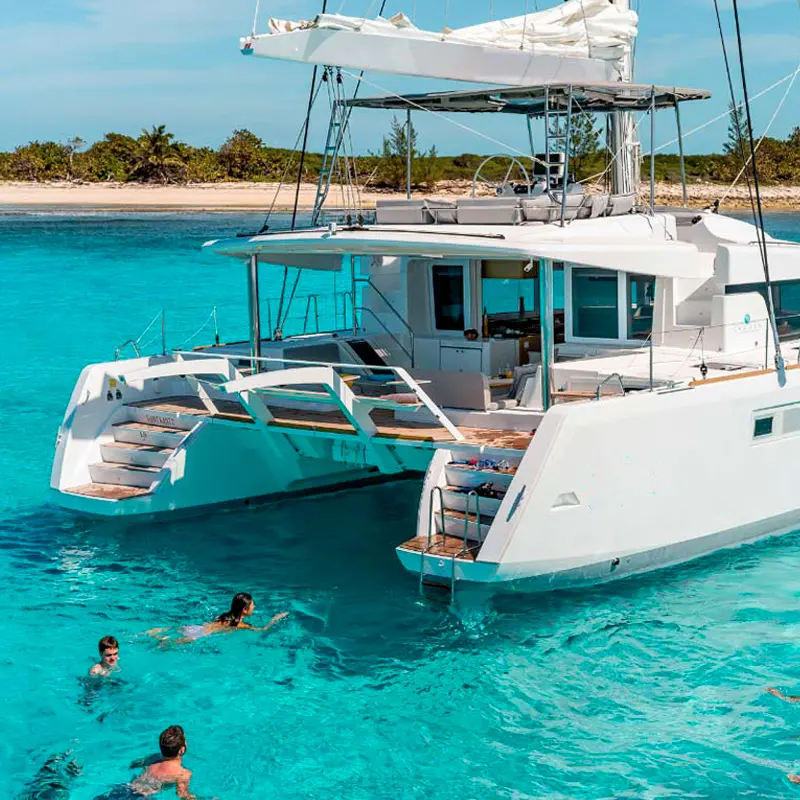 Lagoon 52F - External image