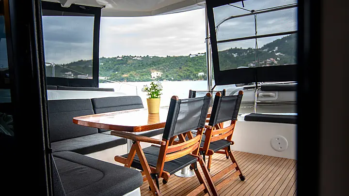 Lagoon 42 (A/C, Watermaker, Gen)_12 - 