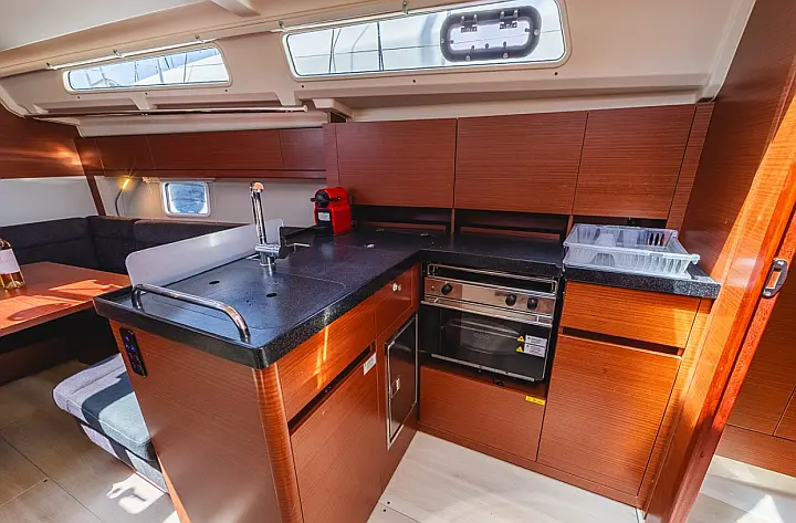 Hanse 418 - 