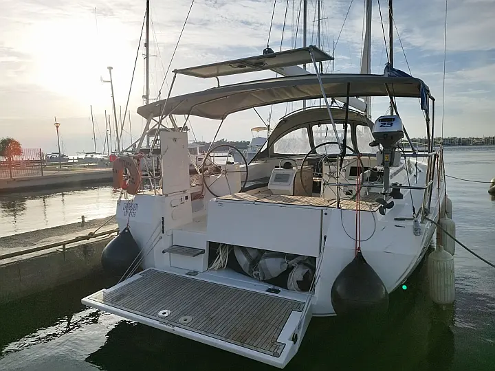 Bavaria C45 - 