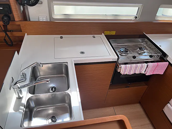 Sun Odyssey 410 - 
