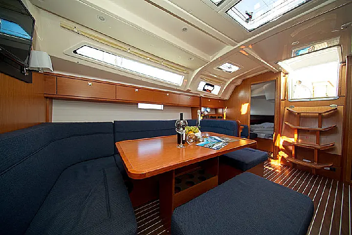 Bavaria Cruiser 41 - 