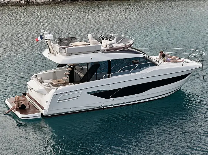 Prestige F4.3 - External image