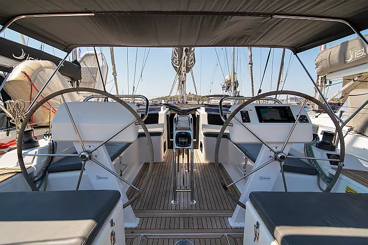 Hanse 458 - 