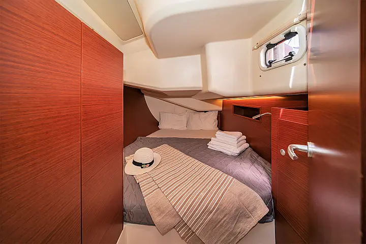 Hanse 458 - 