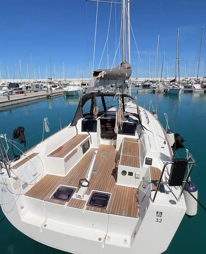 Dufour 32 - 