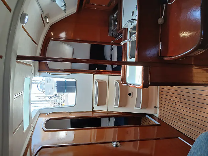 Beneteau Oceanis 331 Clipper - 