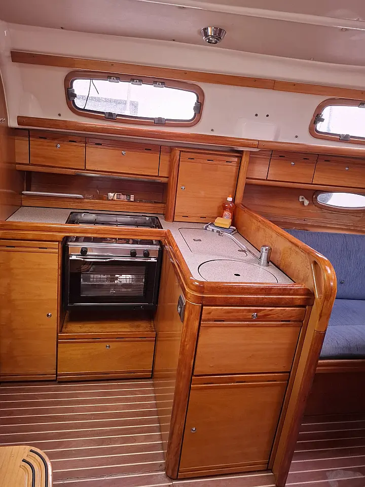 Bavaria 33 Cruiser - 