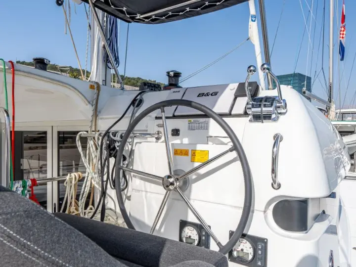 Lagoon 40 - 