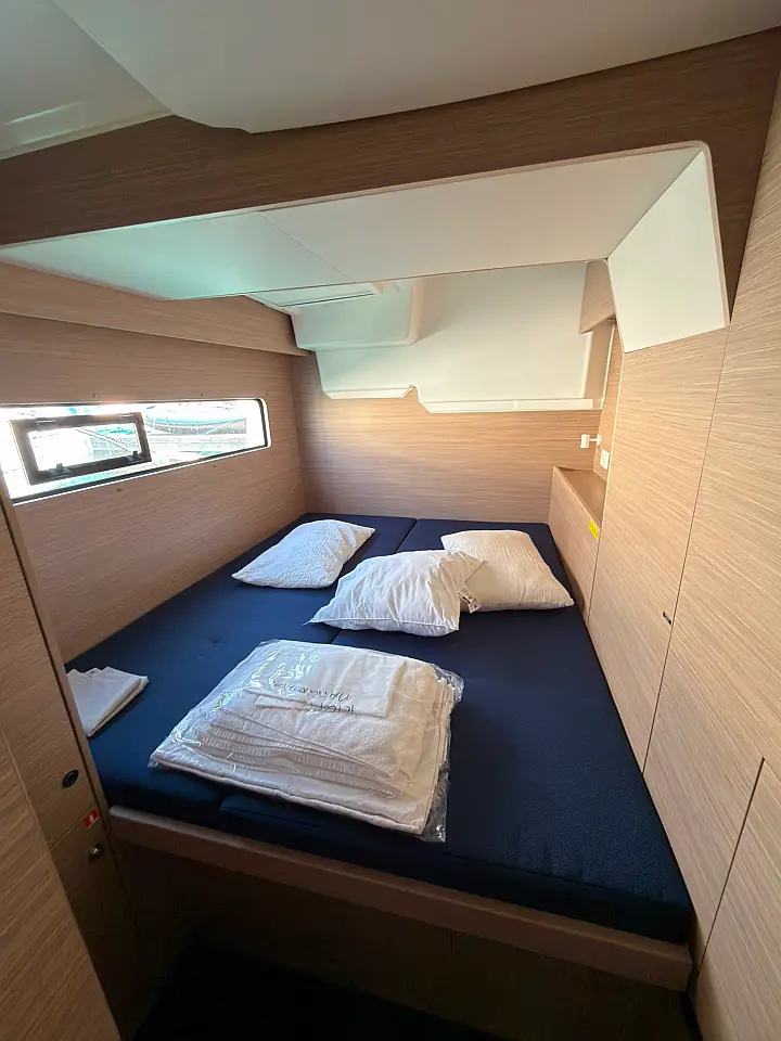 Lagoon 38 - 
