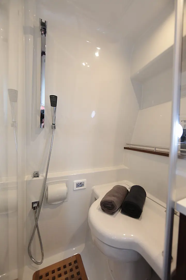 Grandezza 34 OC - shower