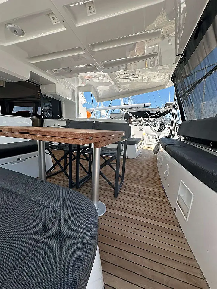 Lagoon 46 - 