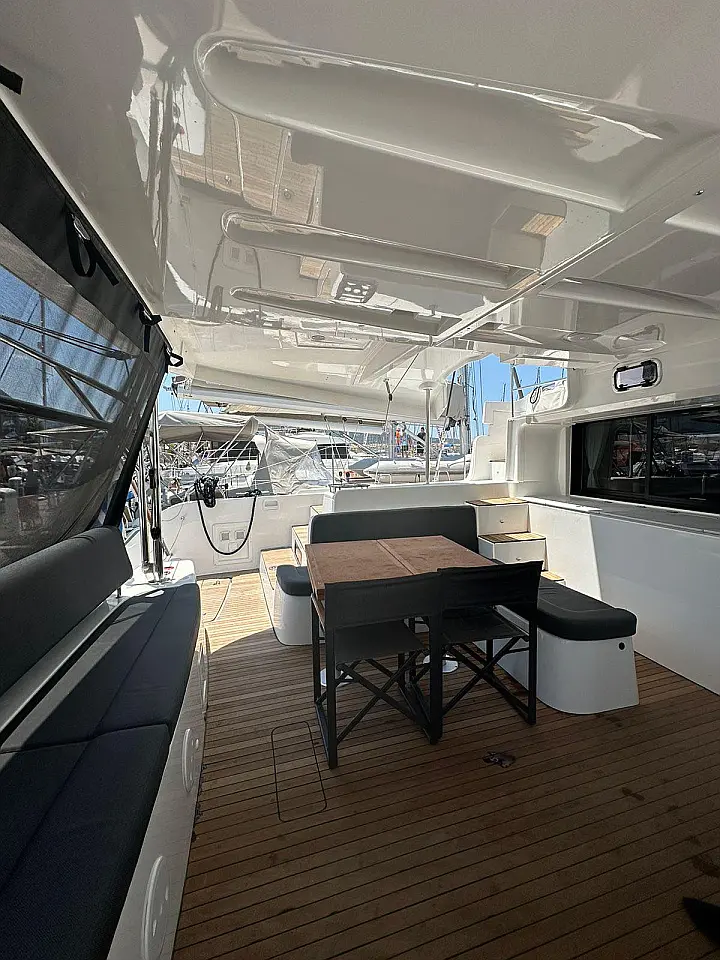 Lagoon 46 - 