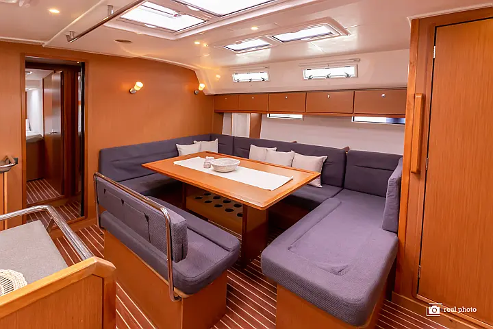 Bavaria Cruiser 50 - 