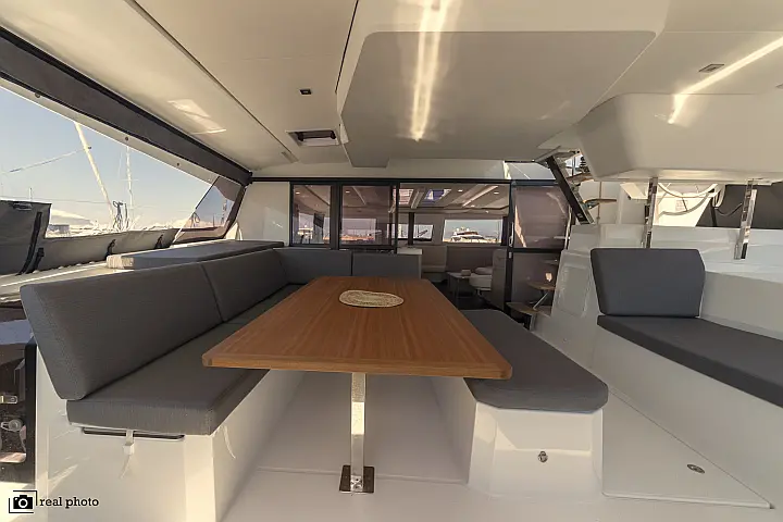 Aura 51 - 