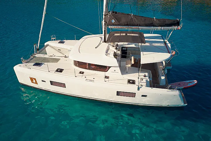 Lagoon 42 - 