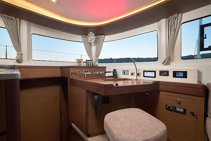 Lagoon 46 NEW - 