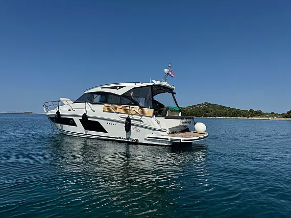 Grandezza 34 OC