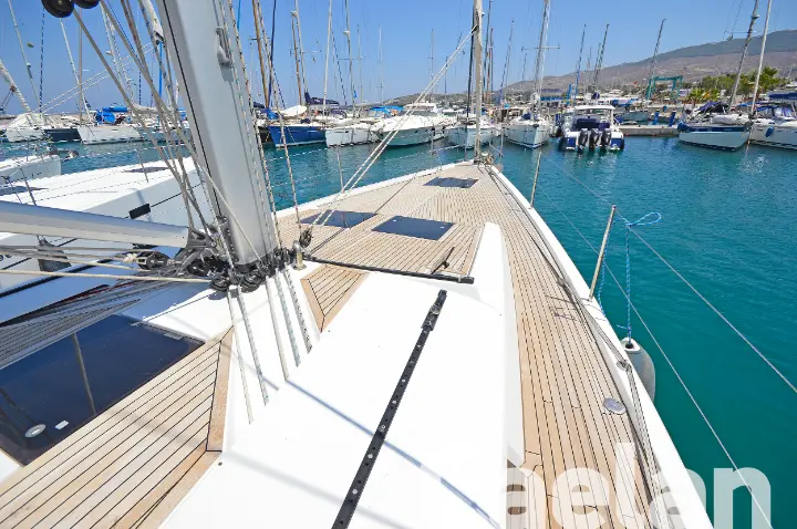 Hanse 505 A/C & GEN - 