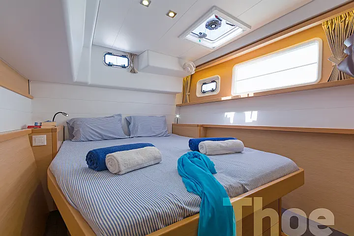 Lagoon 450 Fly A/C & GEN - 