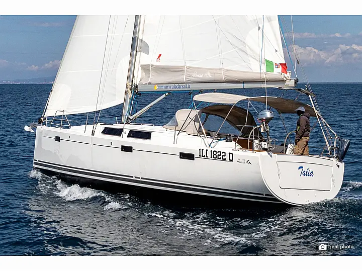 Hanse 415 - External image