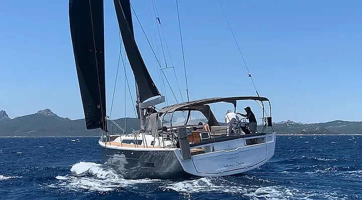 Dufour 530 Owner's version - 