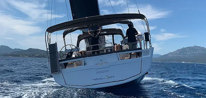 Dufour 530 Owner's version - 
