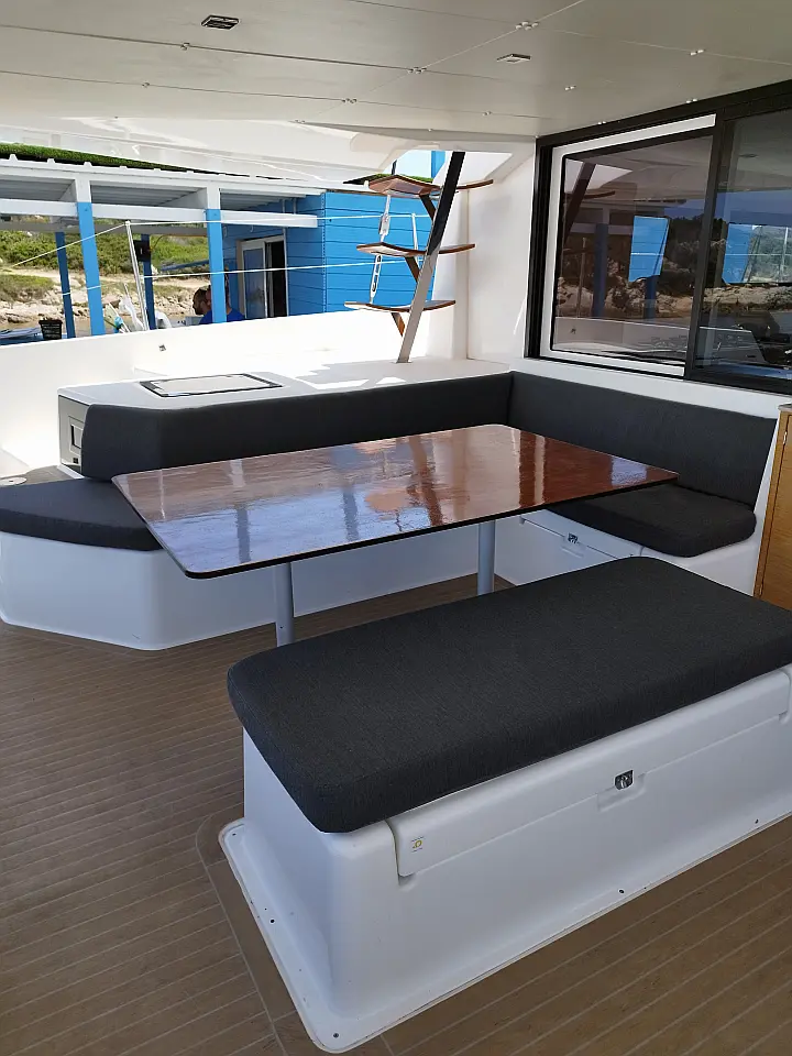 Dufour Catamaran 48 - 