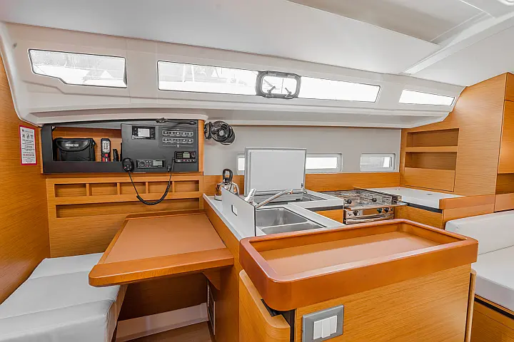 Sun Odyssey 410 - 